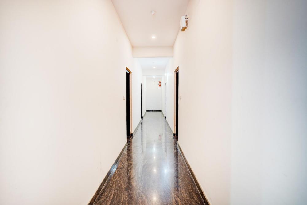 hotel o sri krishna comforts