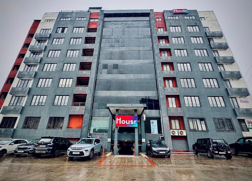 housr wakad pune hinjawadi road