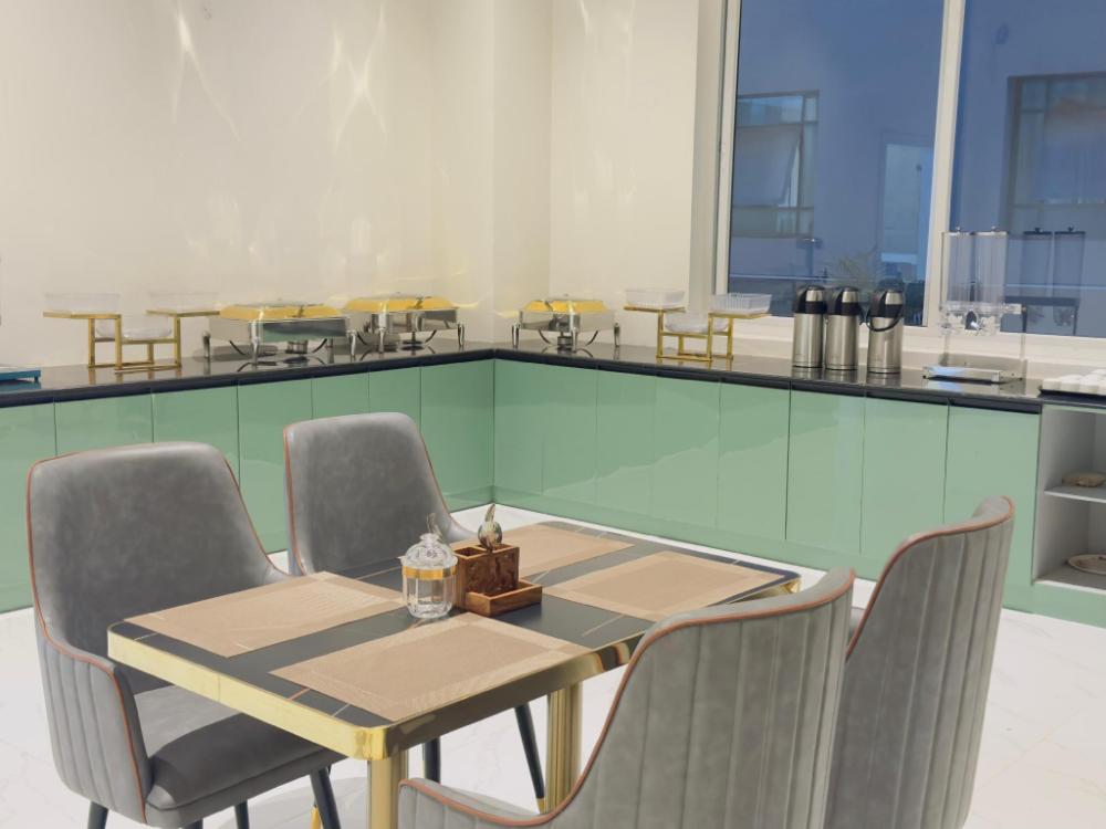 white ridge premium hotel