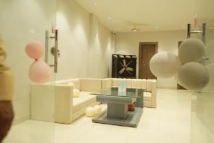 hotel umang palace
