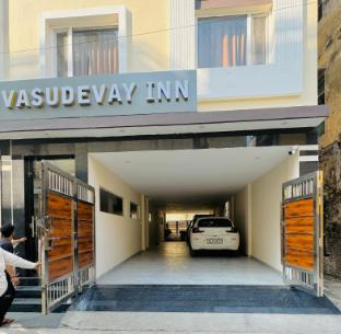 hotel vasudevay inn