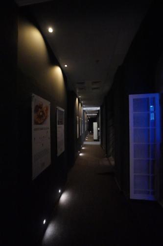 naptapgo japanese pod hotel near golden temple