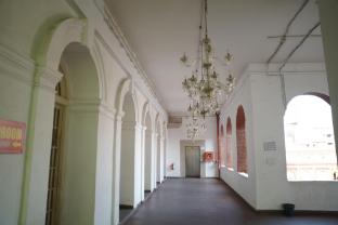 naptapgo japanese pod hotel near golden temple