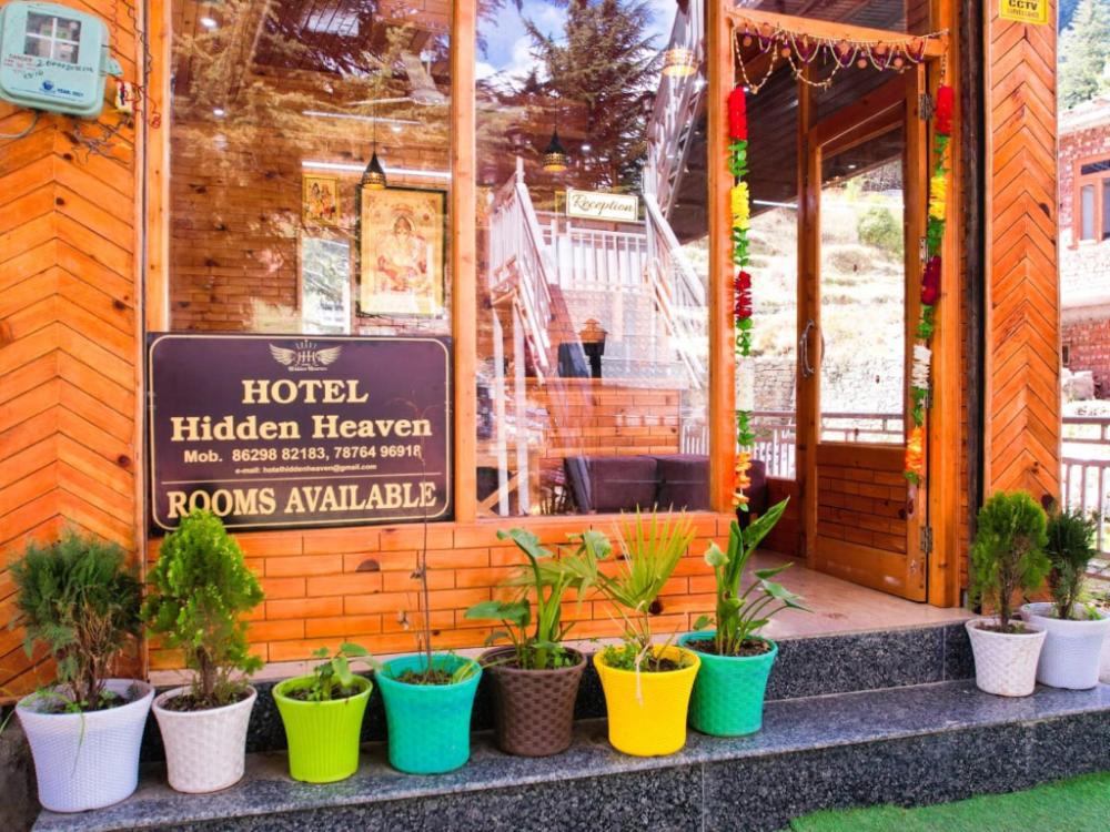 near mountain hotel hidden heaven shimla