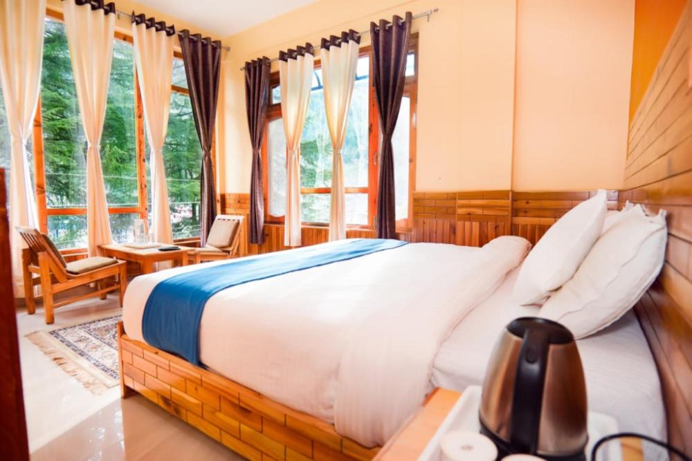 near mountain hotel hidden heaven shimla