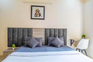 housr sector 43 gurgaon global foyermall