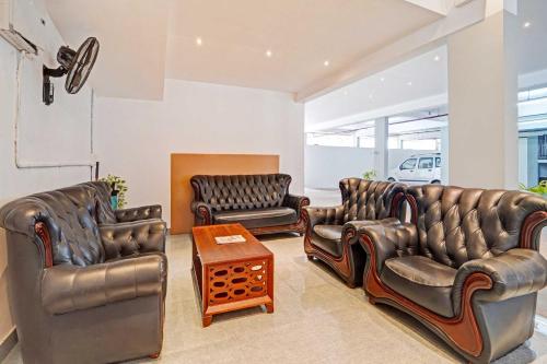 hotel o vazhakkala kakkanad