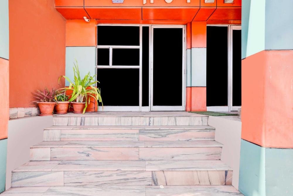 collection o vidhan sabha hussainganj