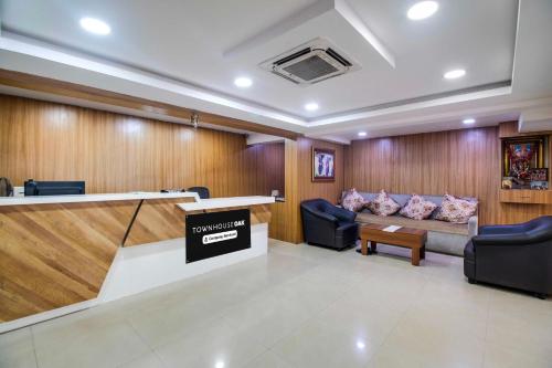 collection o cmr mall gajuwaka