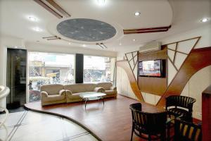 Hotel Chanchal Continental,New Delhi>>Central Delhi,2.5 star