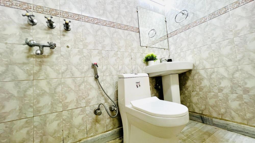 bluo modern 2bhk rohini parking balcony