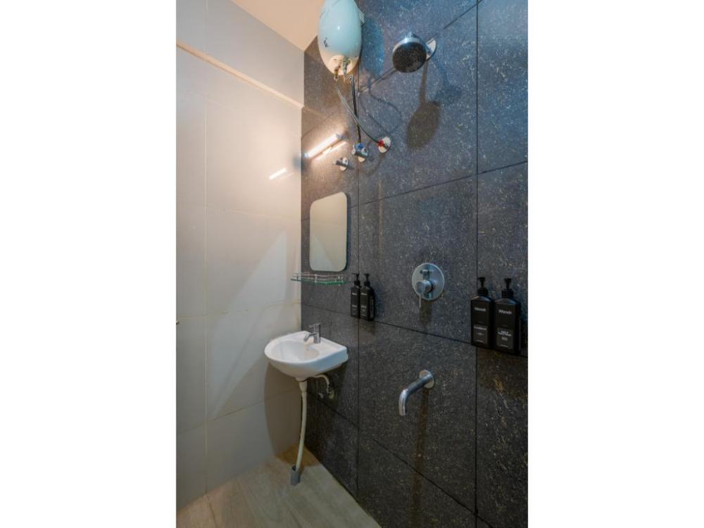 wandr hotel brookefield bangalore