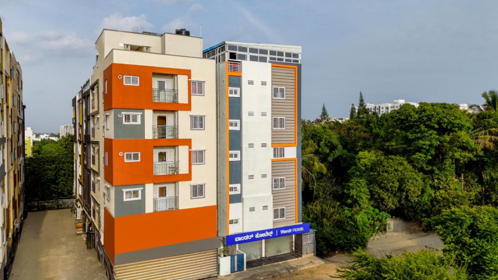wandr hotel brookefield bangalore
