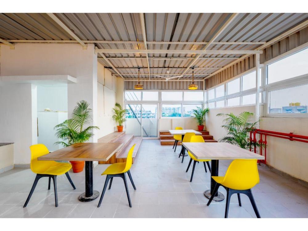 wandr hotel brookefield bangalore