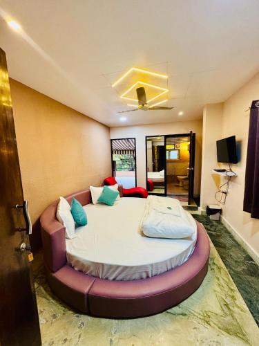 hotel elite stay kalyani nagar pune