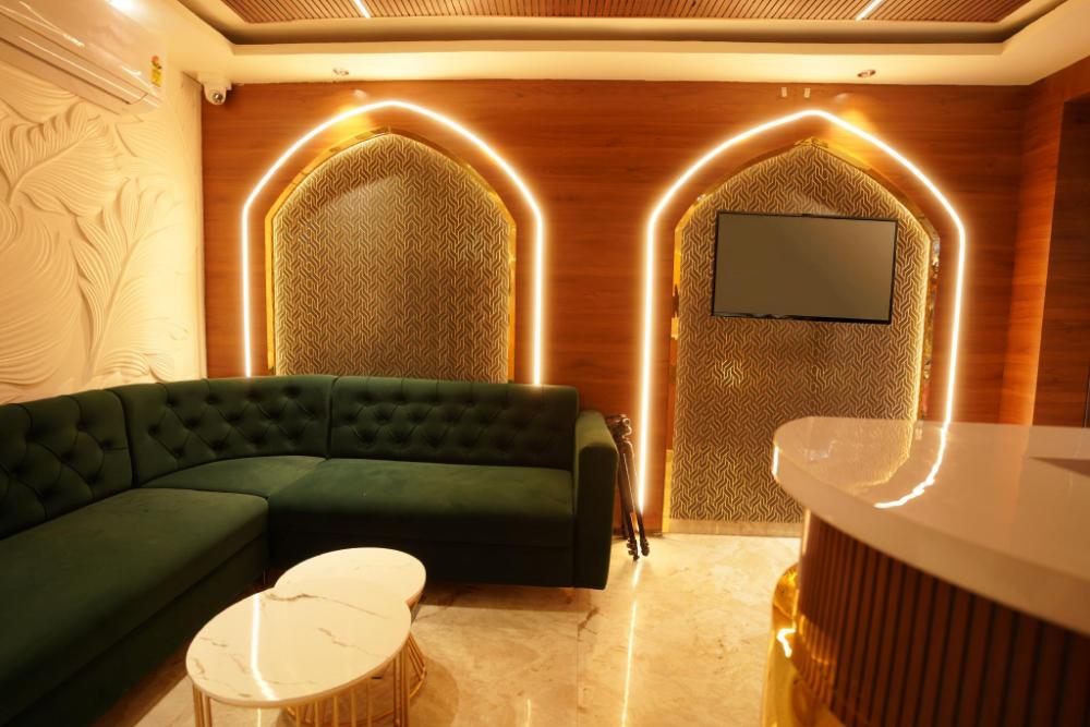 hotel al aziz palace