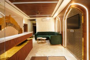 hotel al aziz palace