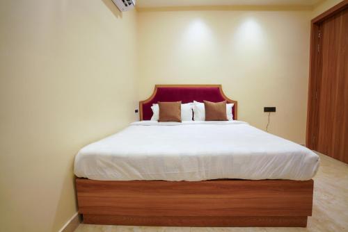 hotel al aziz palace