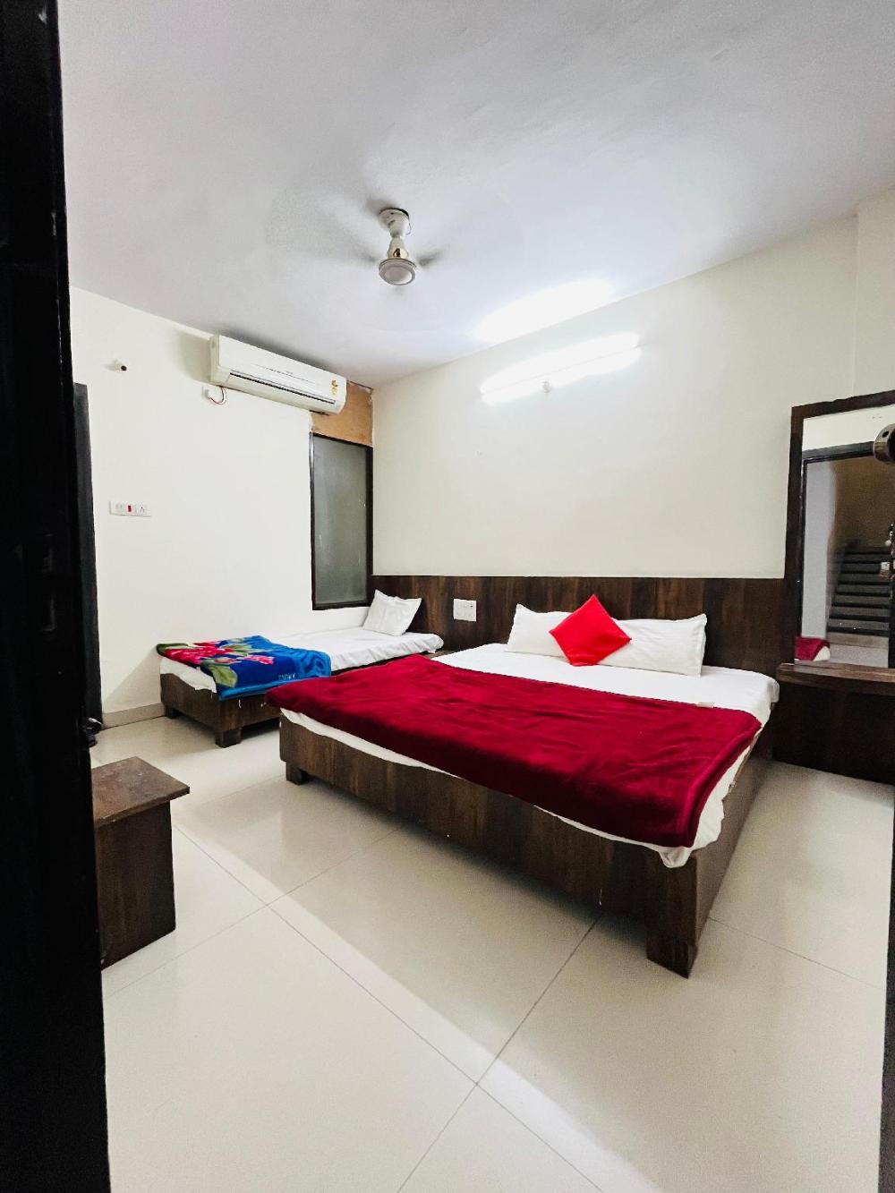 hotel shree tekchand palace