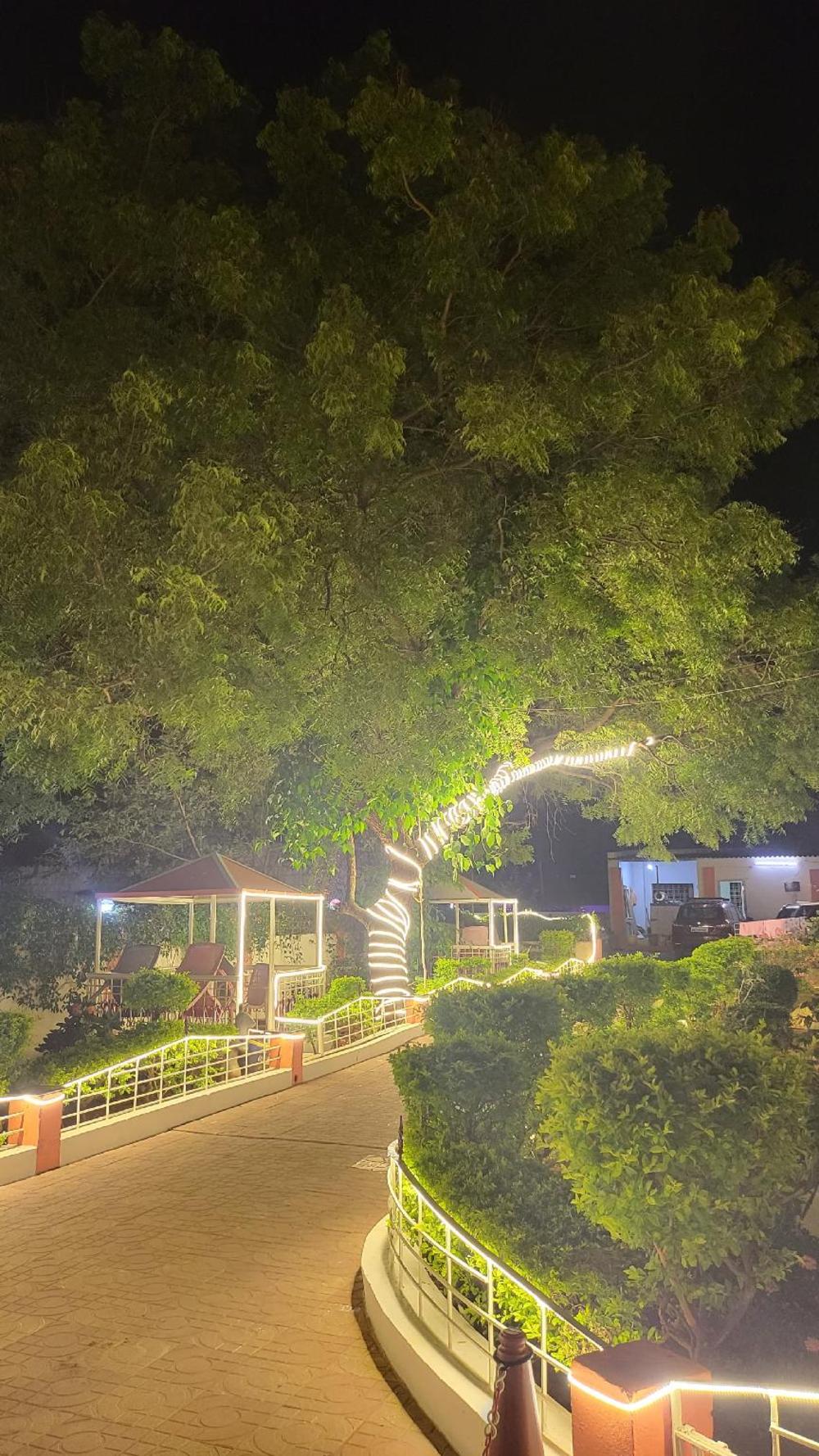 hotelgrandakkamahadevi