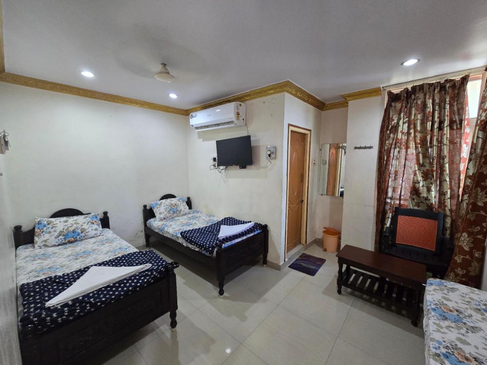 hotelgrandakkamahadevi