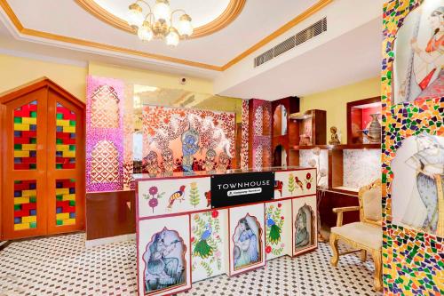 townhouse oak heritage varanasi junction