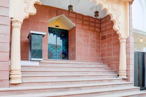 townhouse oak heritage varanasi junction