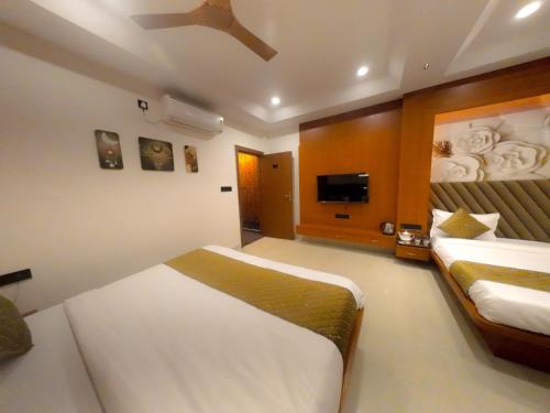 hotel narmada palace