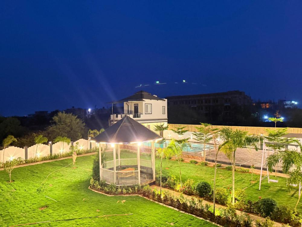 popli paradise resort