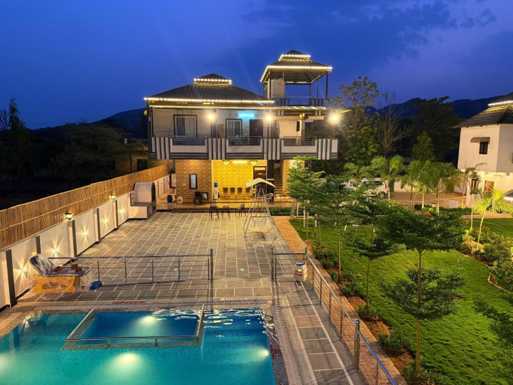 popli paradise resort