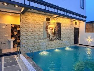 popli paradise resort