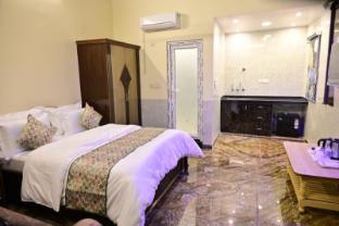 popli paradise resort