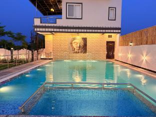 popli paradise resort