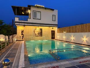 popli paradise resort