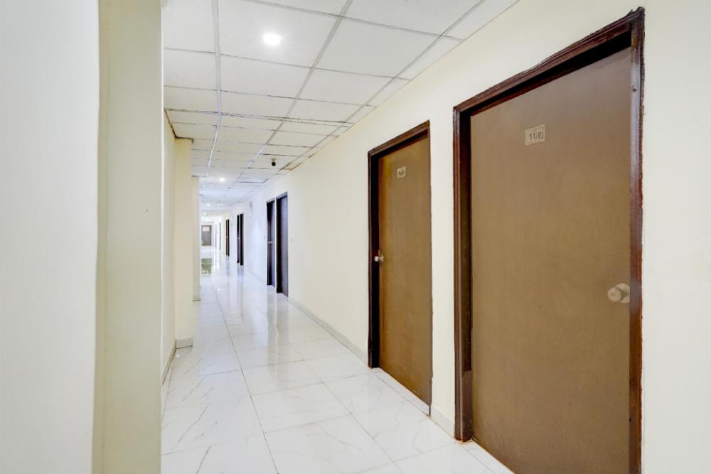 super hotel o sector 51 metro station formerly shubham residency