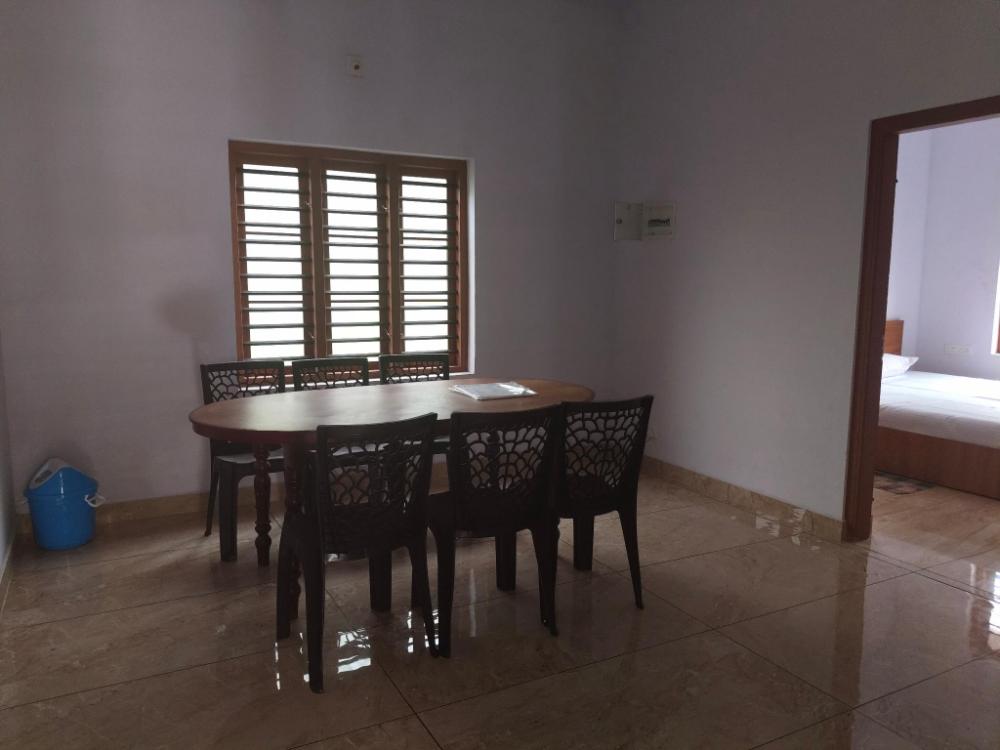 empire life pool villa