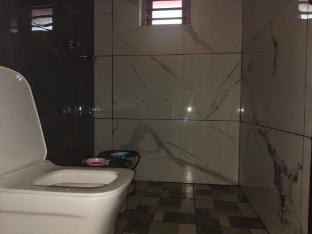 empire life pool villa