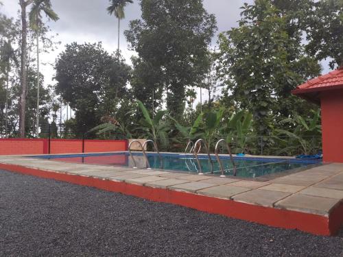 empire life pool villa