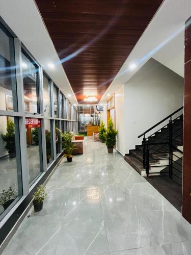 nature inn with greenery comforts