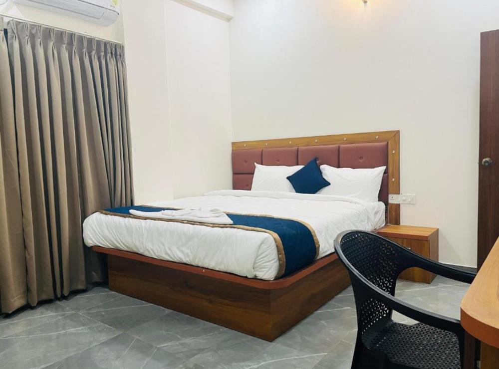 nature inn with greenery comforts