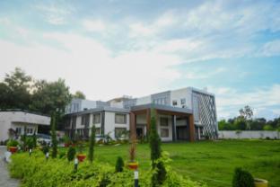 jai vilas palace and resort