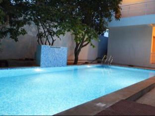 villa8485 airways homestay