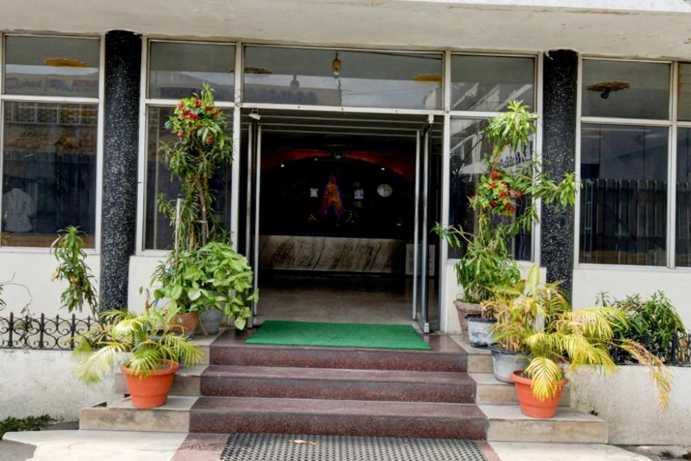 hotel o aahwaanam