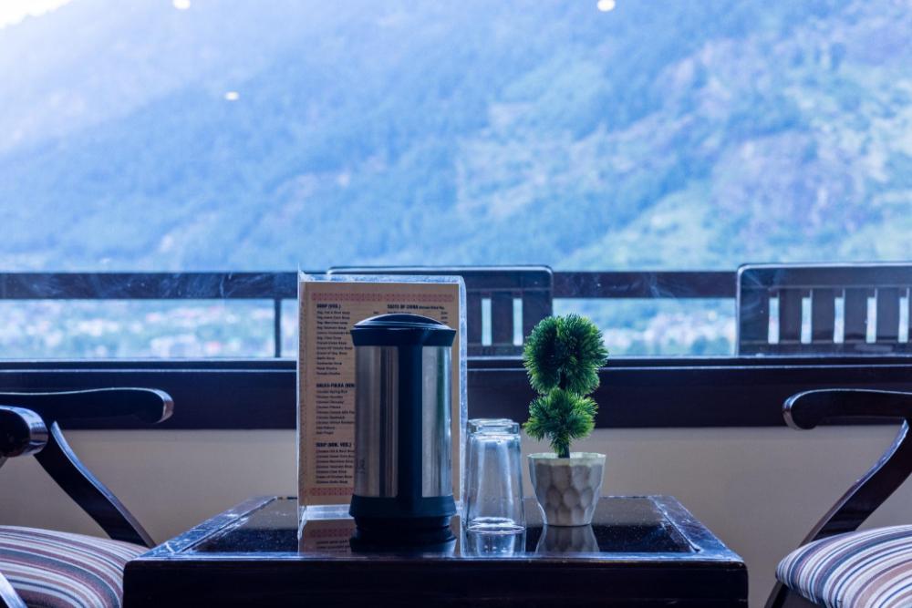 himalayan spurge villa