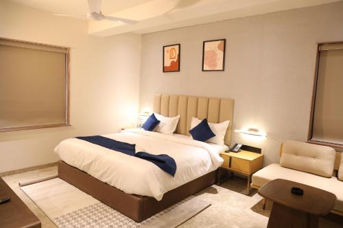 lords studio inn jamnagar