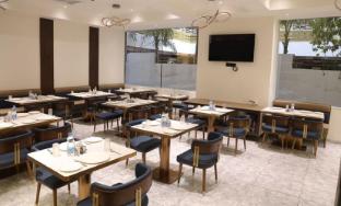 lords studio inn jamnagar