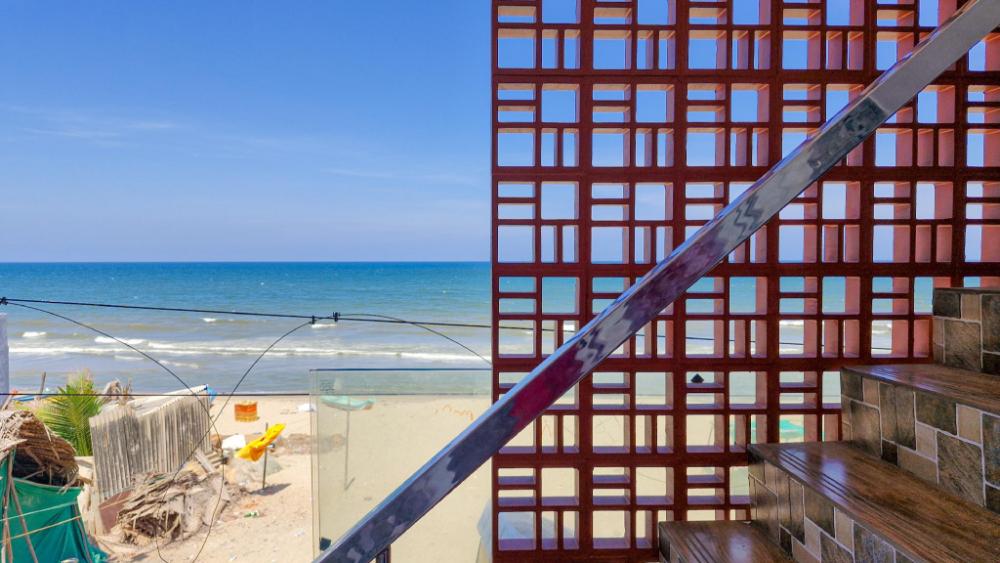 tere mere beach hotel pondicherry