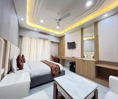 hotel mandakini shri sadhna