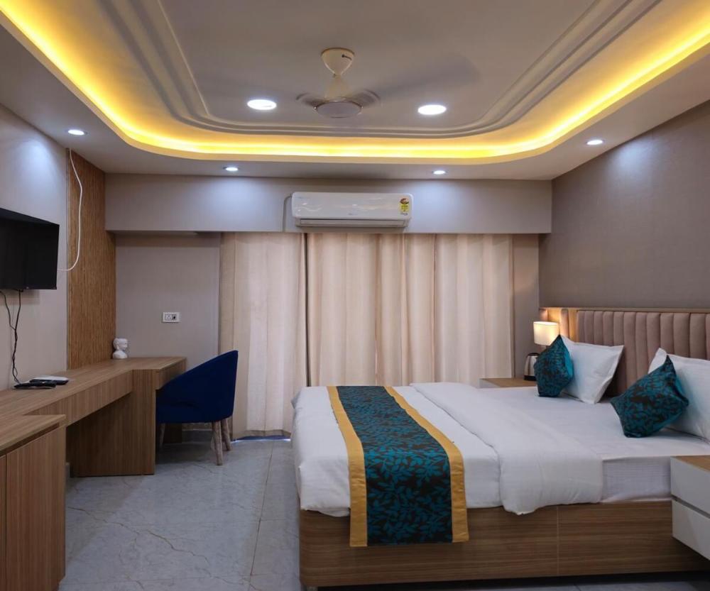 hotel mandakini shri sadhna