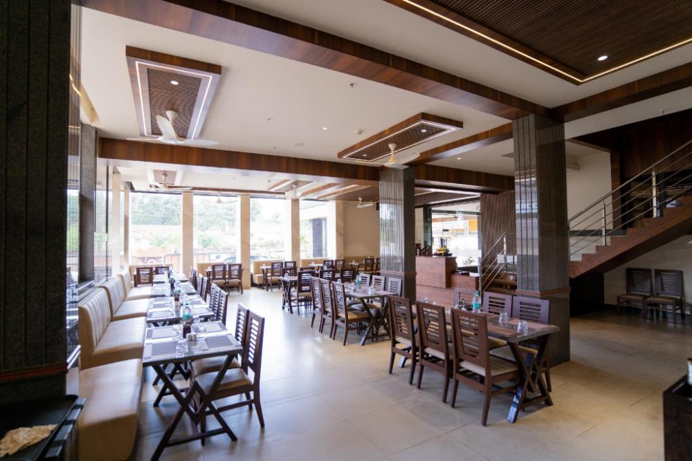 hotel supriya international sirsi